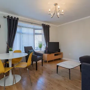 new-modern-city-centre-apartment.belfasthotelsireland.com/